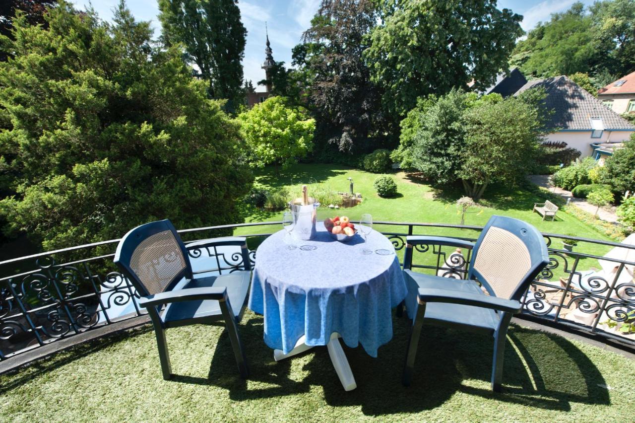 Hotel Pannenhuis Brugge ภายนอก รูปภาพ