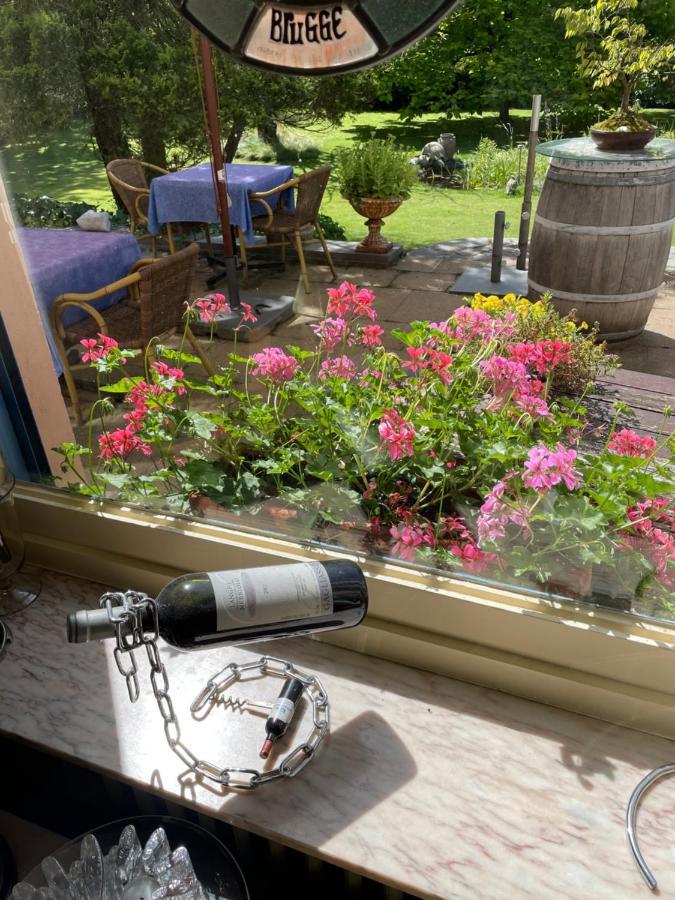 Hotel Pannenhuis Brugge ภายนอก รูปภาพ