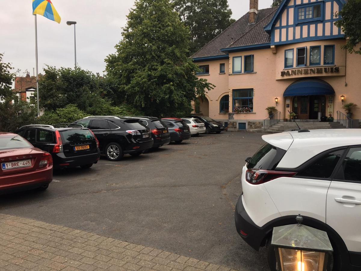 Hotel Pannenhuis Brugge ภายนอก รูปภาพ